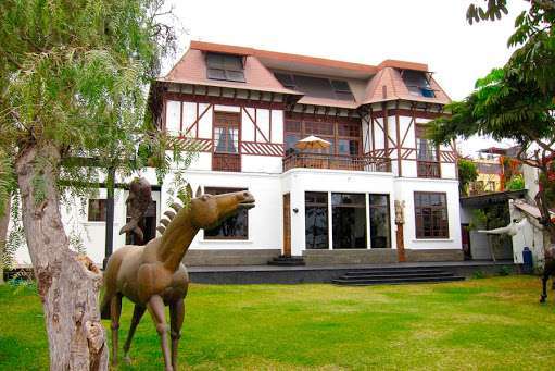 Victor Delfin Museum