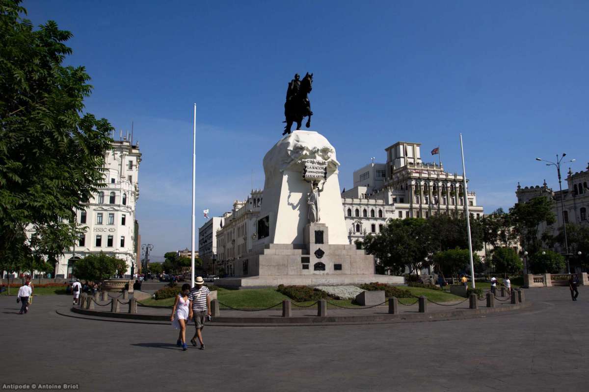 San Martin Square