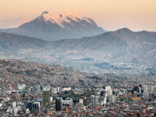 Sucre Flight / La Paz