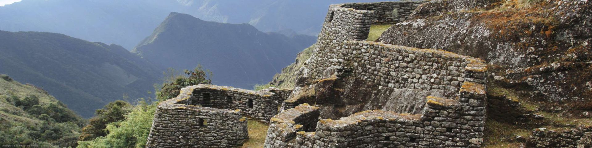 Peru latitude